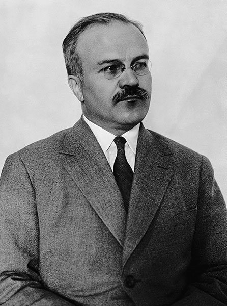 Вјачеслав Михајлович Молотов (09.03.1890 - 08.11.1986)